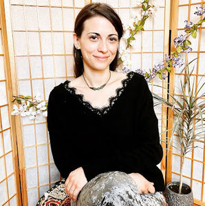 Meet your Posher, Victoria